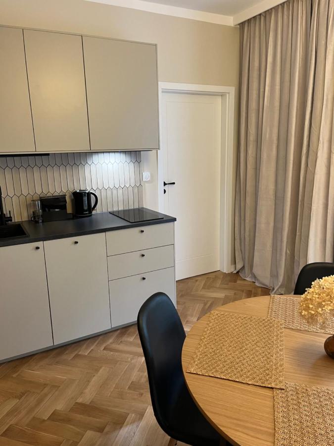 Luna Apartment Warszawa Eksteriør bilde